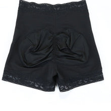 Load image into Gallery viewer, Jayda Wayda x Curvywaistgyals Colombian (Romp Proper) Shorts